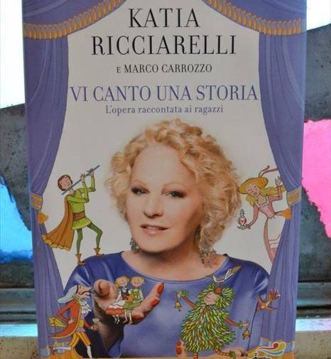 Katia Ricciarelli presenta il suo libro a Fasano