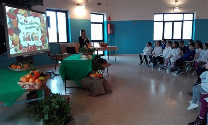La Scuola Primaria “don Milani” di Montalbano organizza l’evento “La valigia dei diritti”